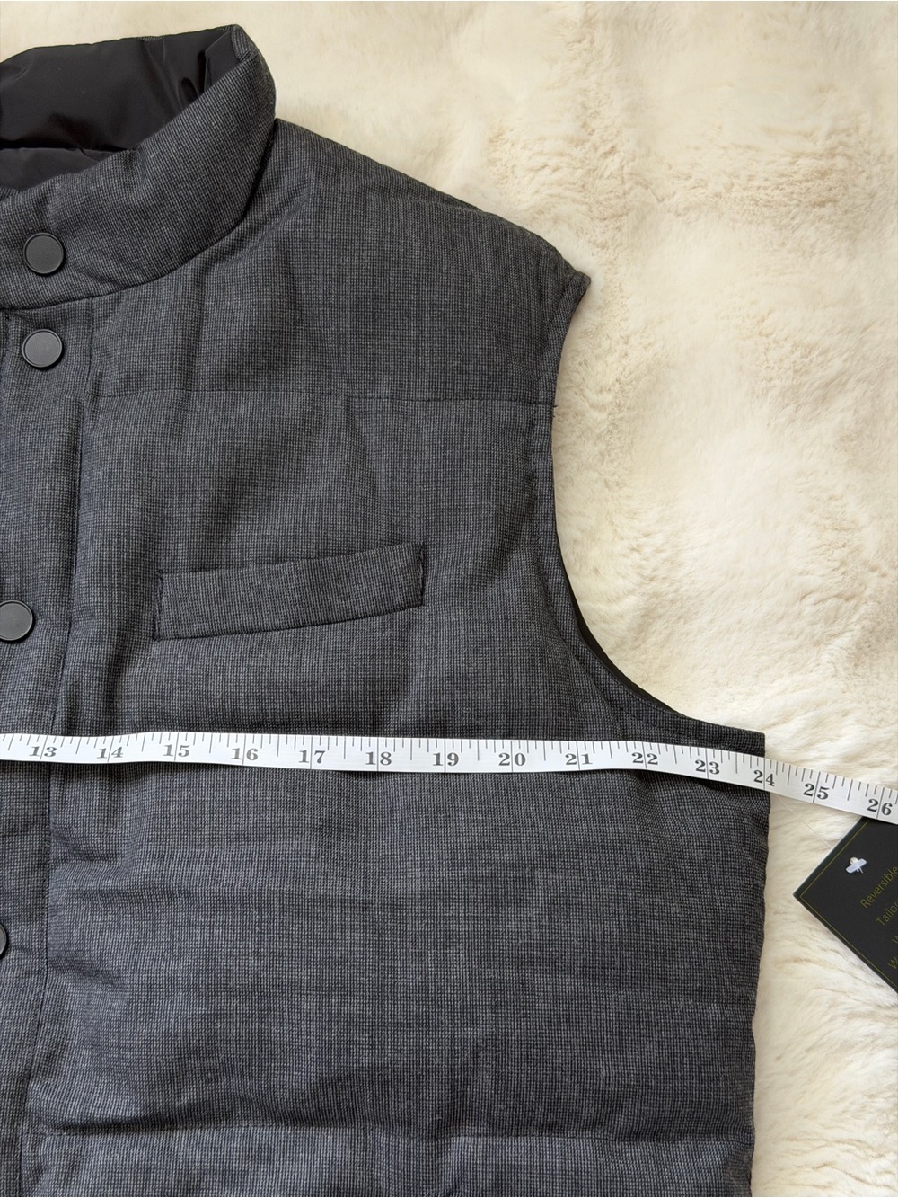 Jos. A. Bank Men's Reversible Quilted Vest in Charcoal - M - Picture 11 of 11